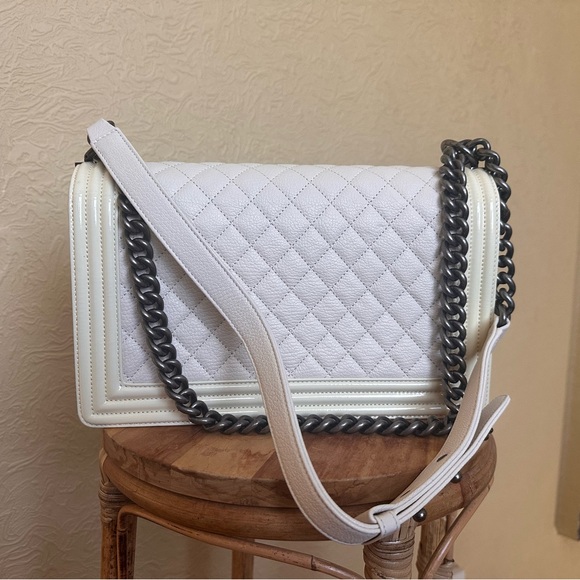 Sold - Picture 2 of 11